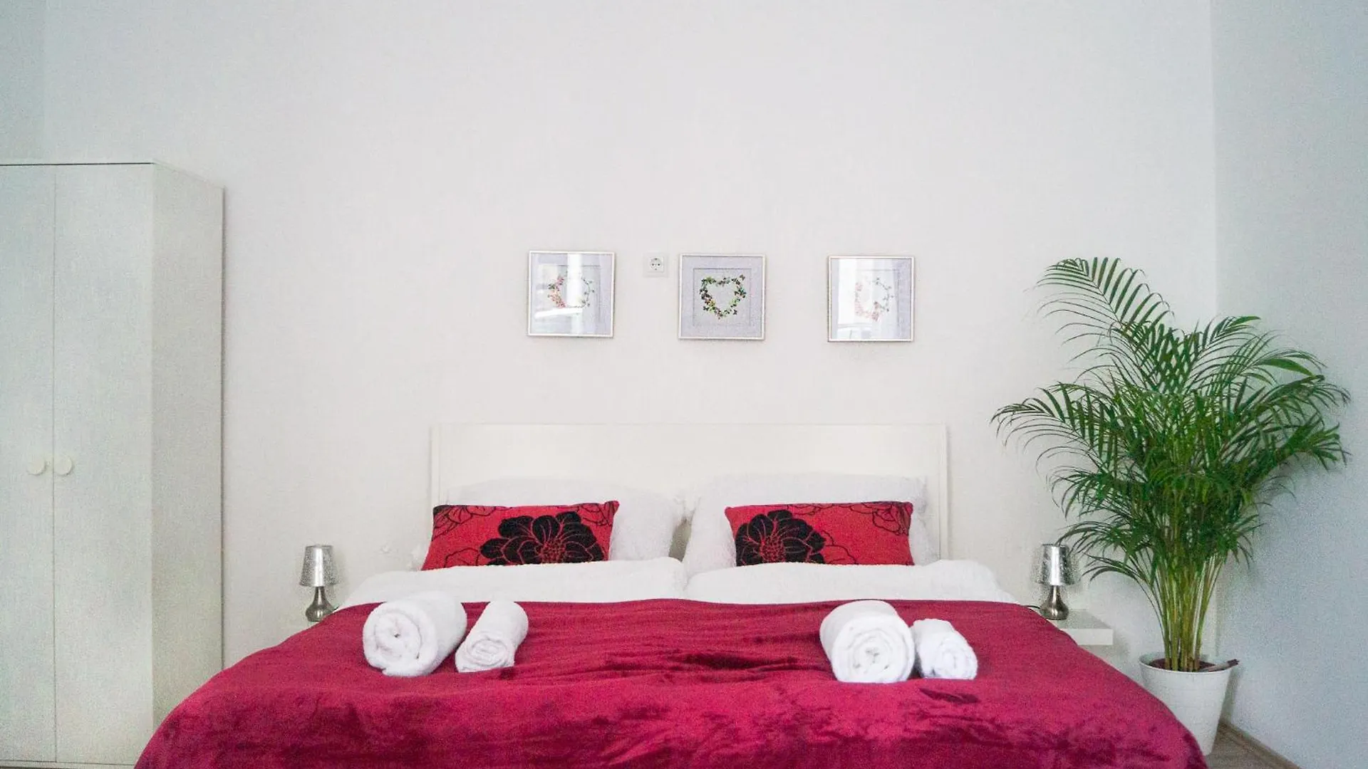 וינה 2 Spacious Apts For 6P, Only 7Min To Stadthalle 0*,