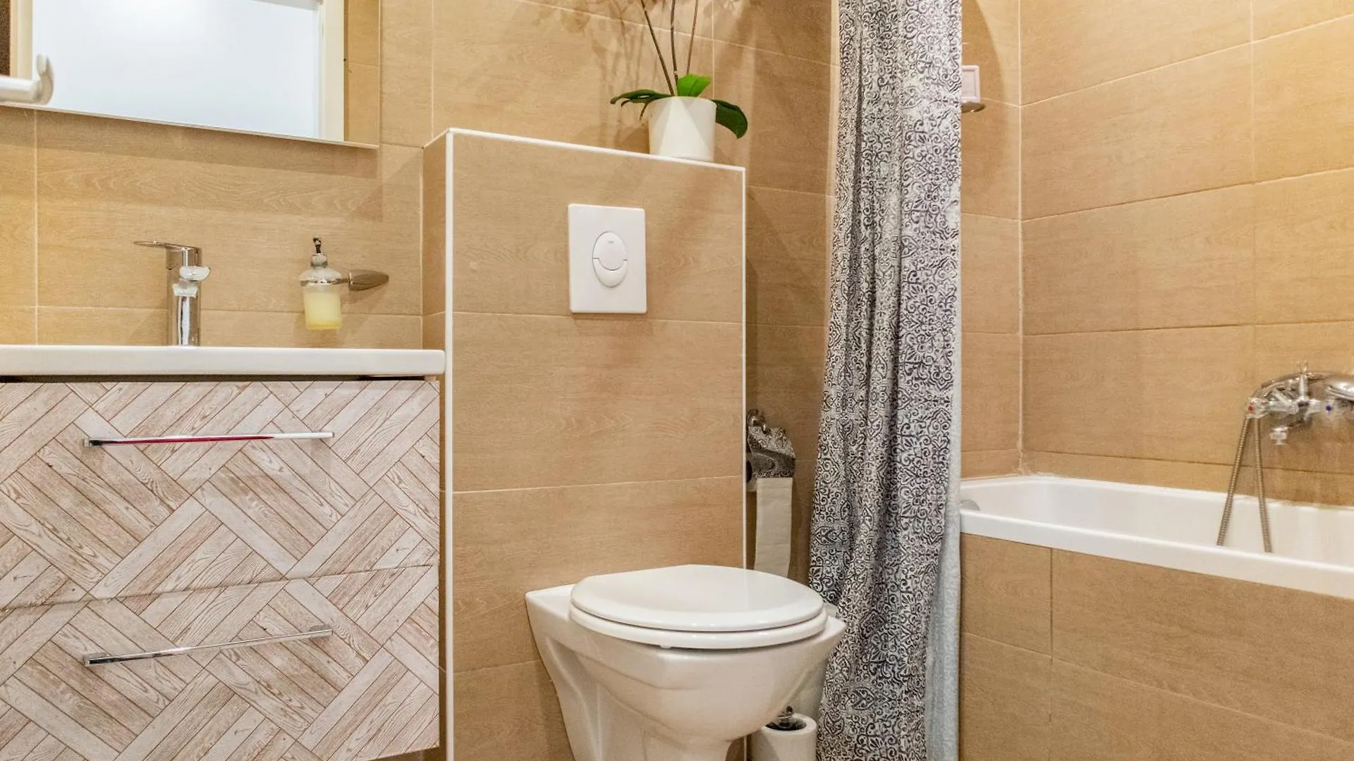 דירה וינה 2 Spacious Apts For 6P, Only 7Min To Stadthalle