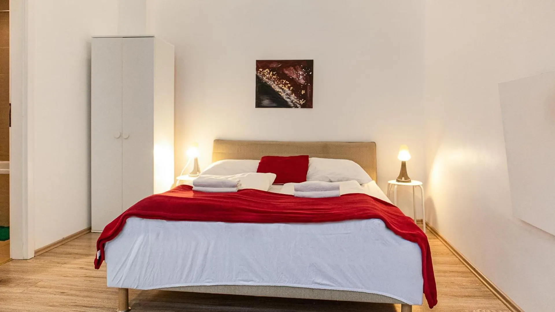דירה וינה 2 Spacious Apts For 6P, Only 7Min To Stadthalle
