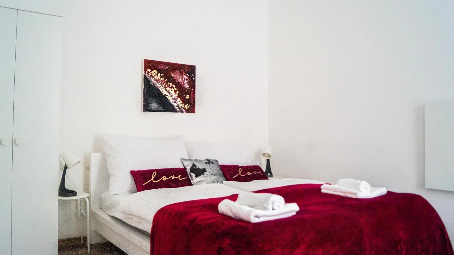 וינה 2 Spacious Apts For 6P, Only 7Min To Stadthalle אוסטריה